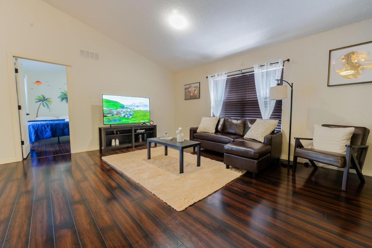 Home In Davenport Cheerful 4-Bedroom With Pool Extérieur photo